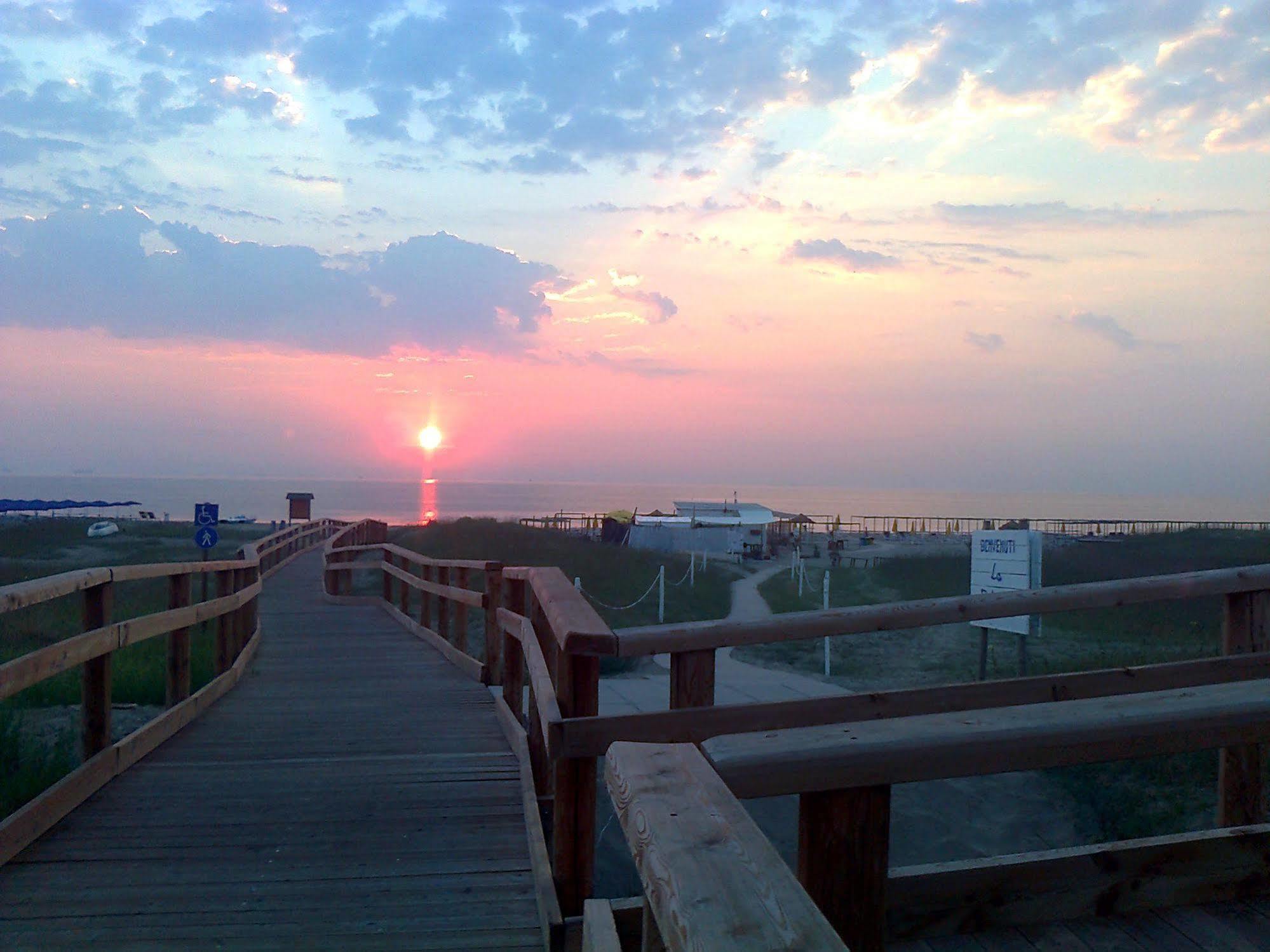 Marina Apartahotel 3*